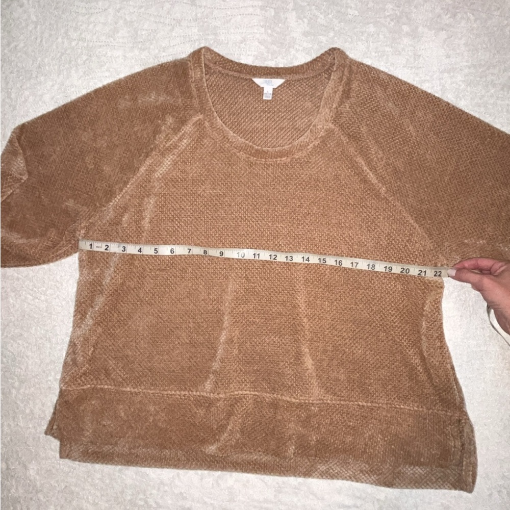 Time and Tru Cozy Polyester Oversized Puff-sleeve Crewneck Sweater - Picture 6 of 7